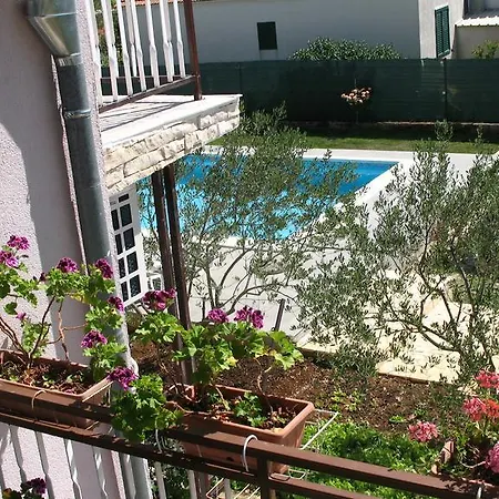 Krkahaus 3* Лозовац