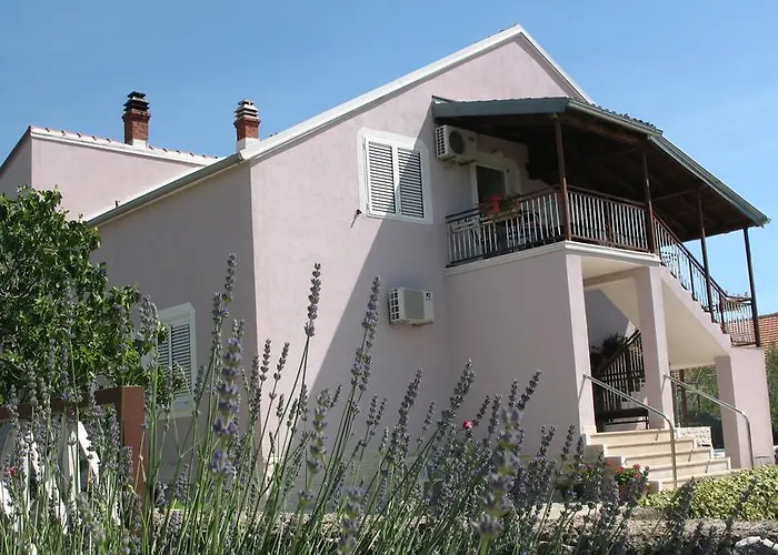 Krkahaus 3* Лозовац