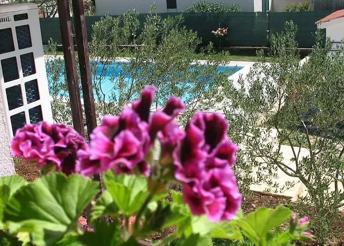 Krkahaus Лозовац