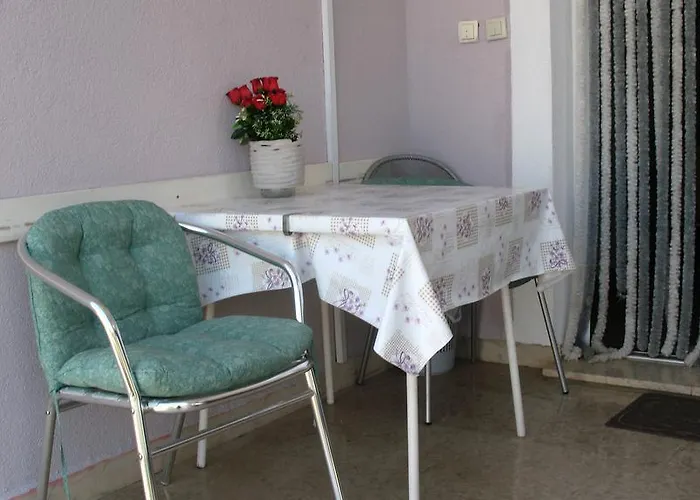 Krkahaus Гостевой дом Лозовац